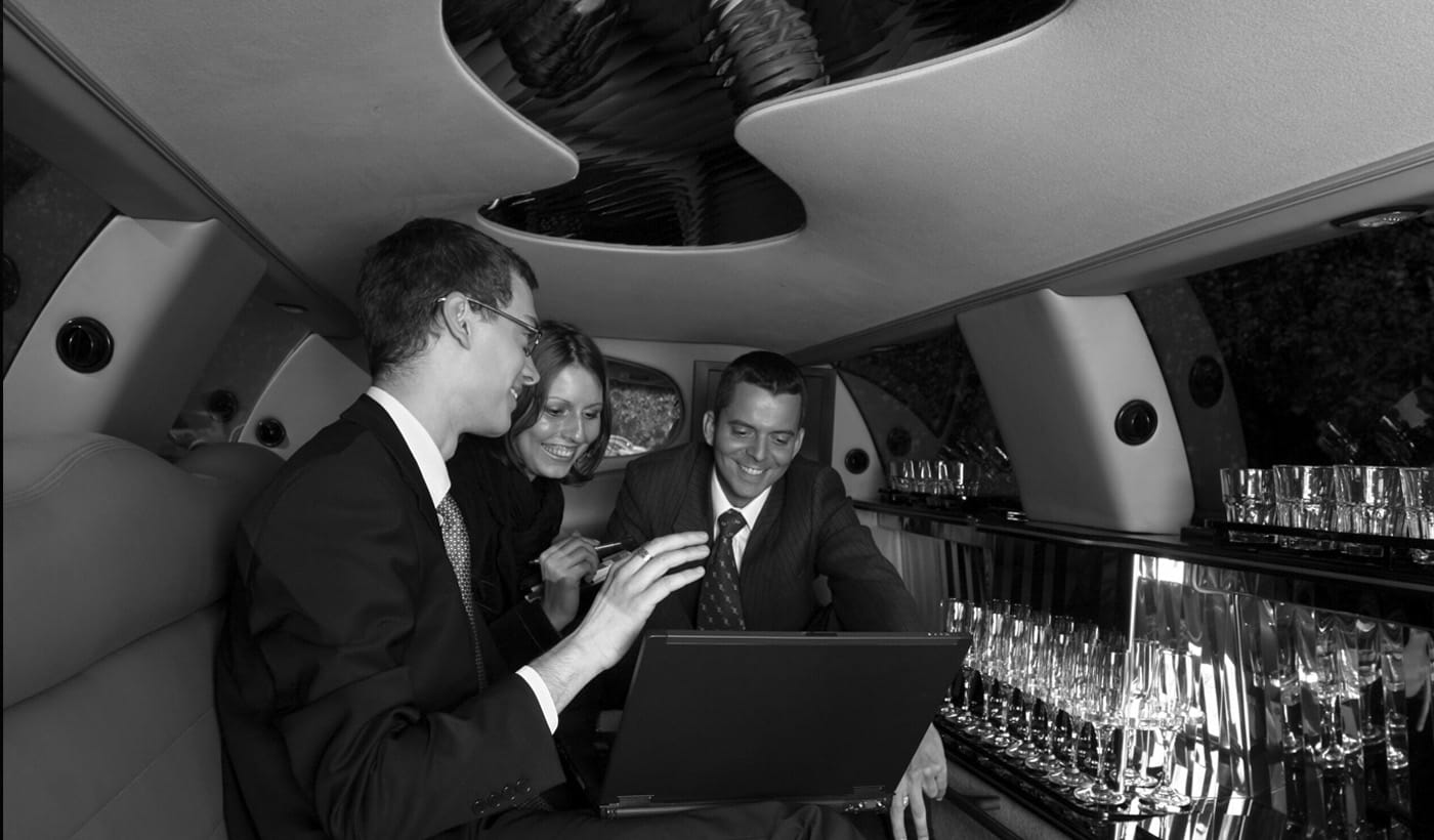 Corporate Services - WNY Black Car Limo Service, Buffalo NY