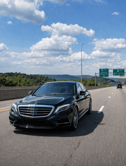 Book a black car service to Syracuse Airport
