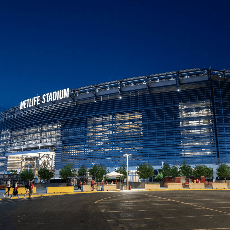 Private limo service traveling from Buffalo to MetLife Stadium New Jersey for FIFA 2026 matches